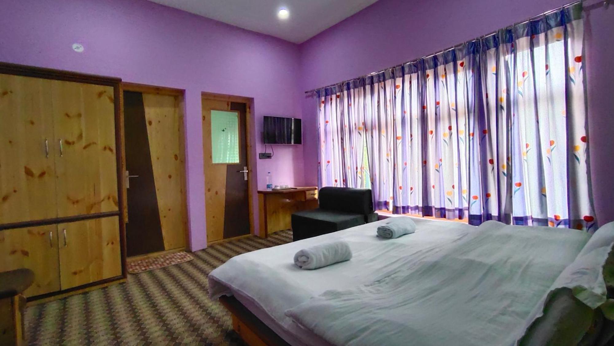 Family Double Room,1588446675:JPEG