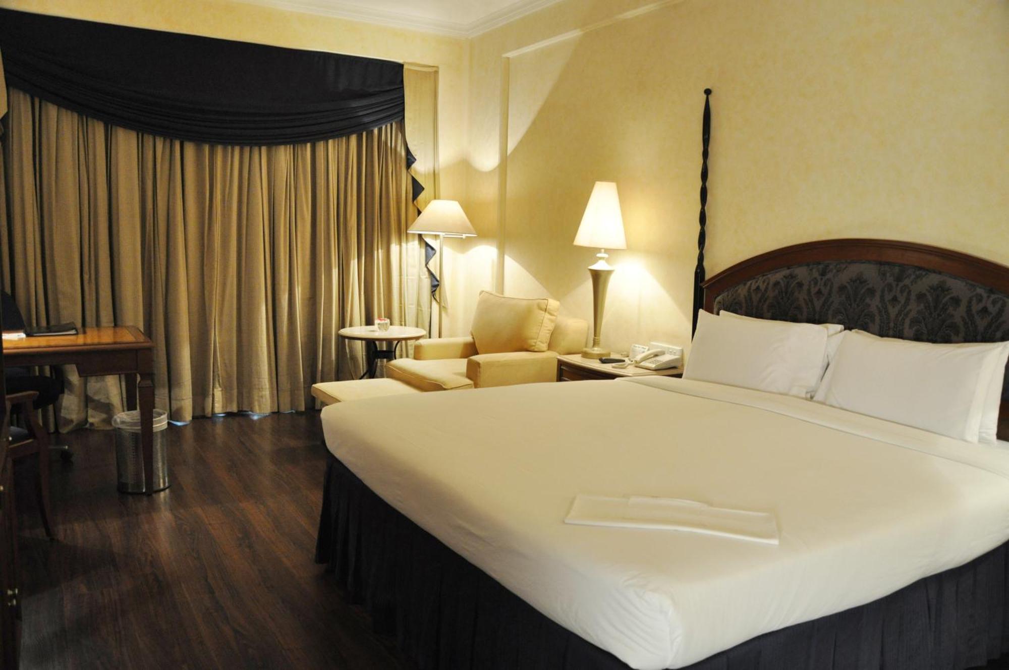 Superior Double or Twin Room INR 500 Hotel Credit redeemable on Food & Soft Beverages | on Spa | 3 hrs early check late check-out subject to availability