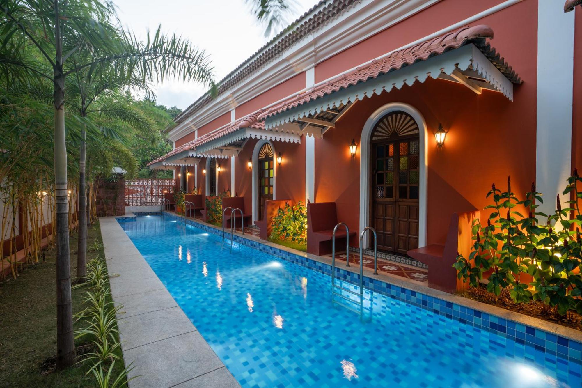 King Room Pool View
