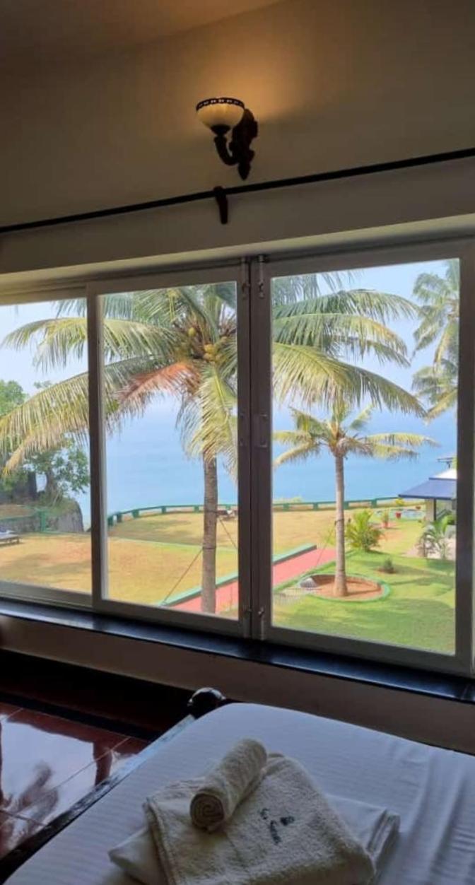 Deluxe Twin Room Sea View