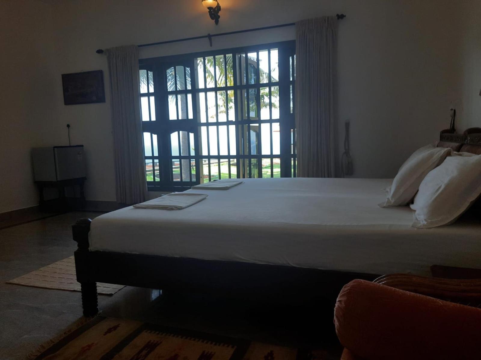 Deluxe Double or Twin Room Sea View
