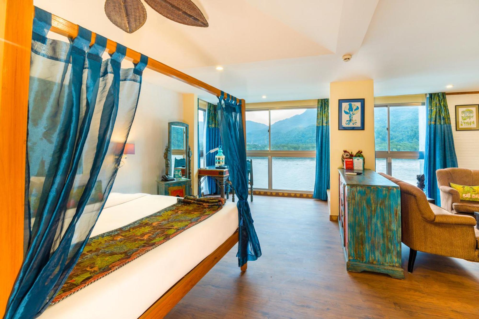 Lotus Suite Balcony