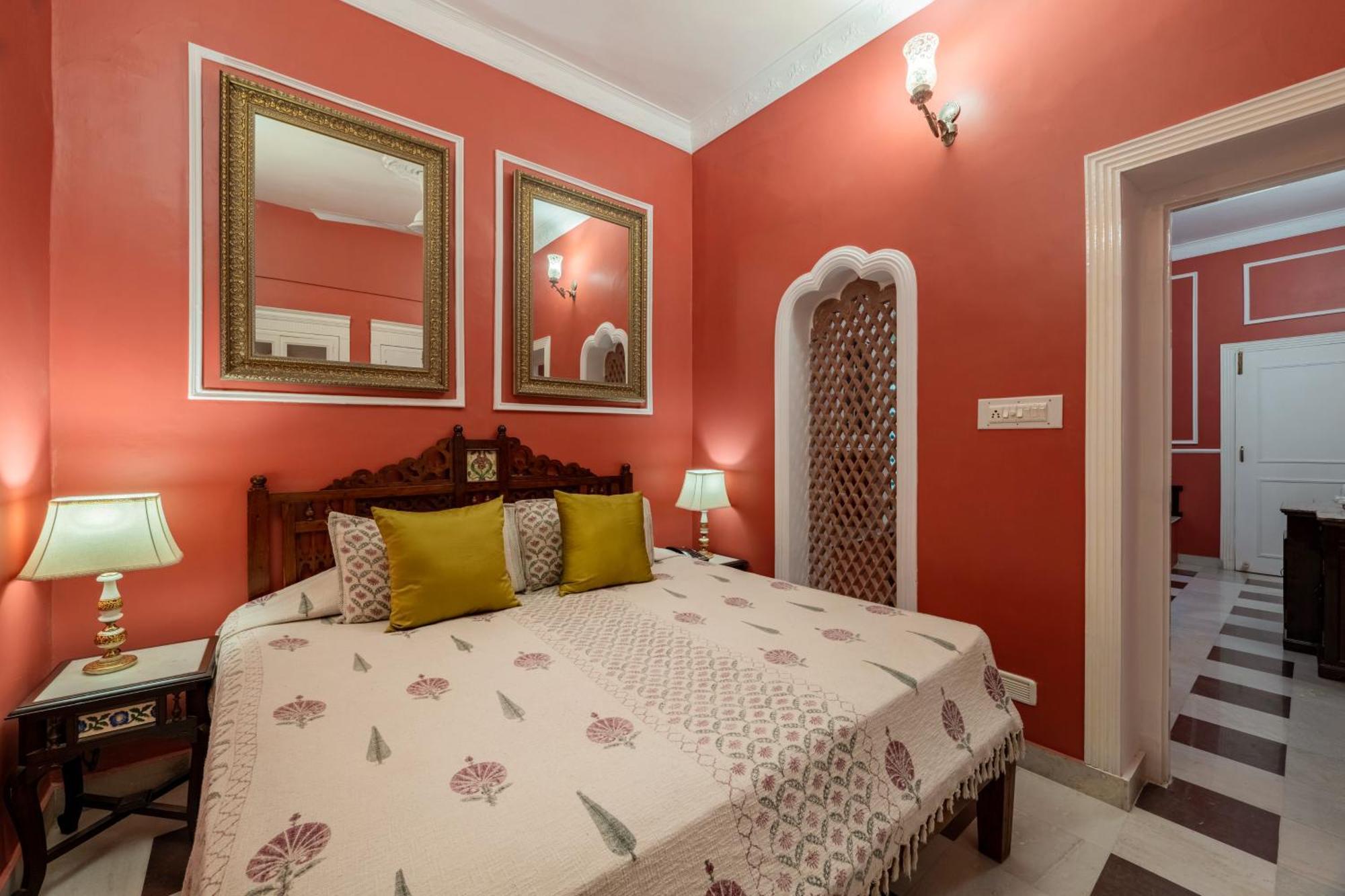 Deluxe Double Room complimentary Airport pick up