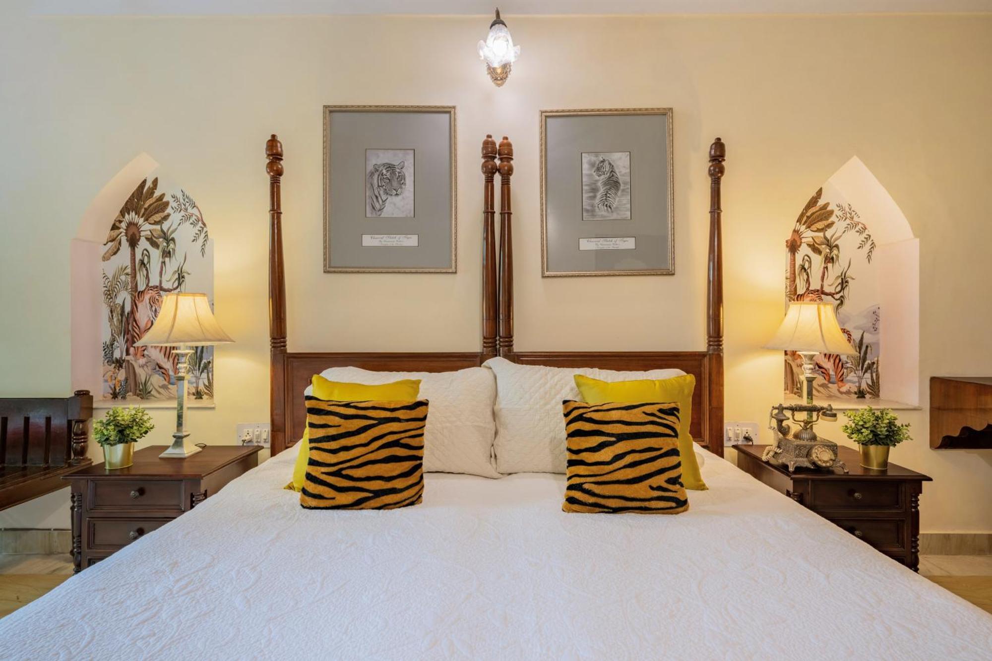 Deluxe Double Room complimentary Airport pick up