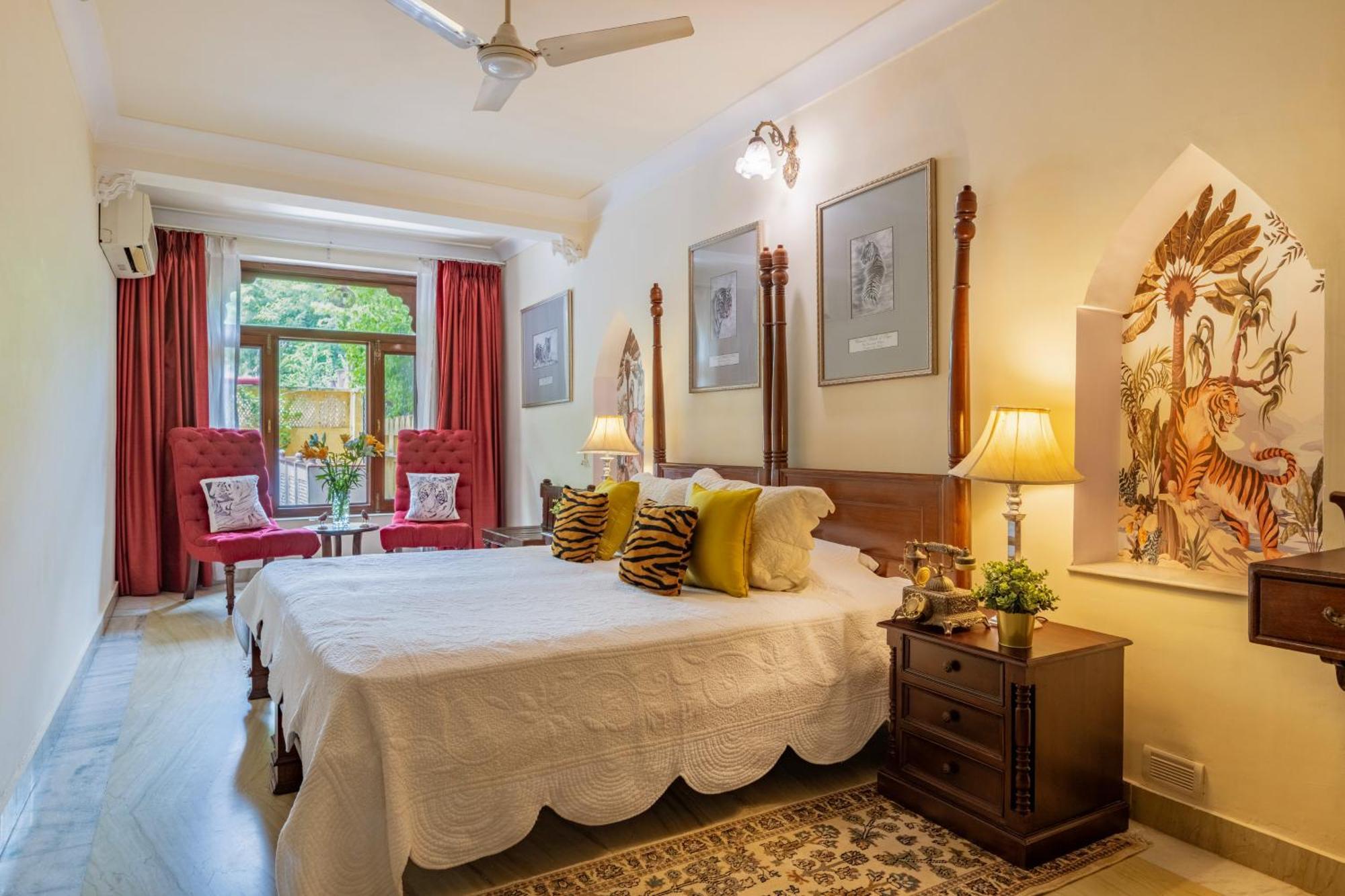 Deluxe Double Room complimentary Airport pick up
