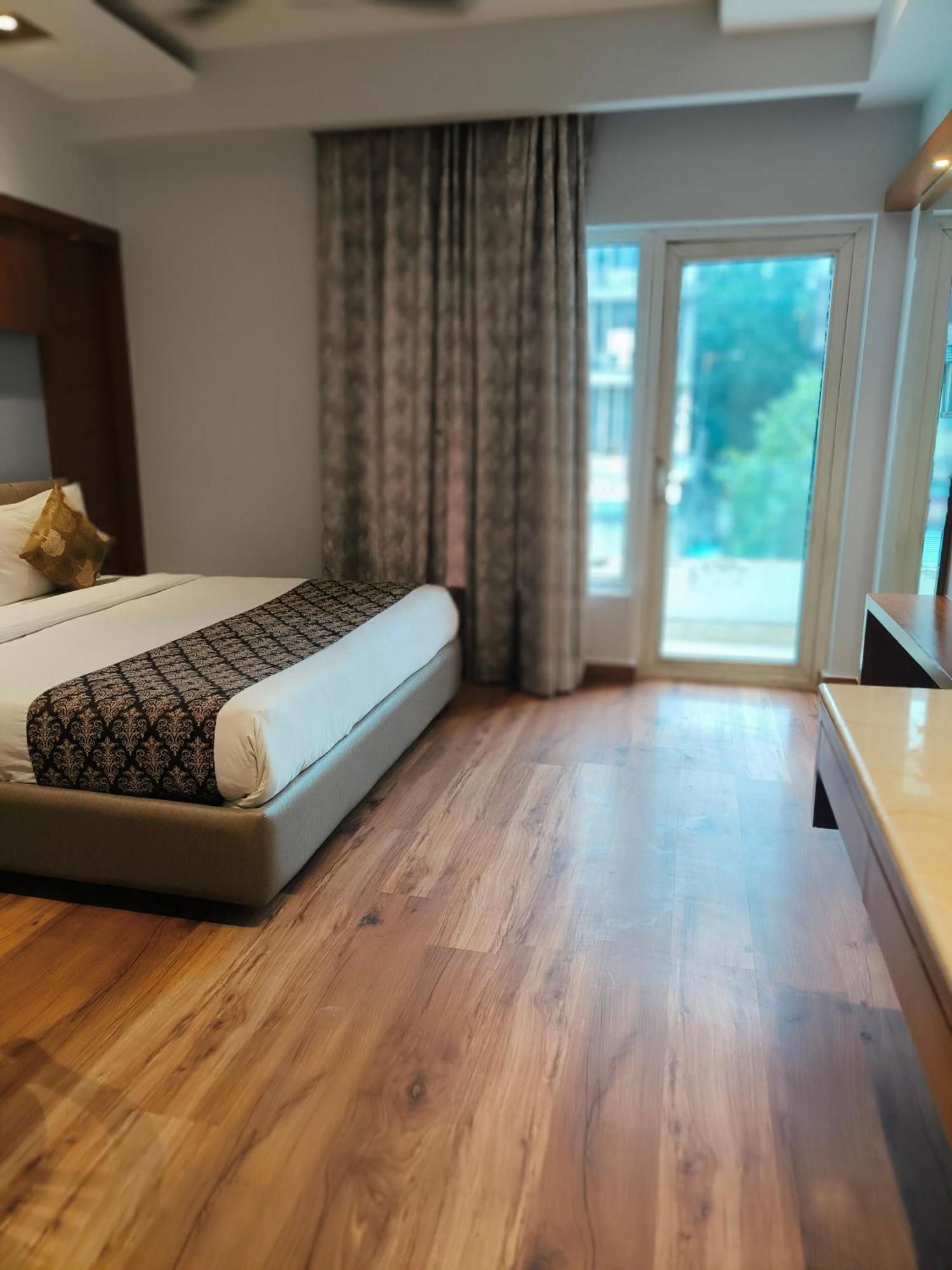 Superior Room Airport Pickup