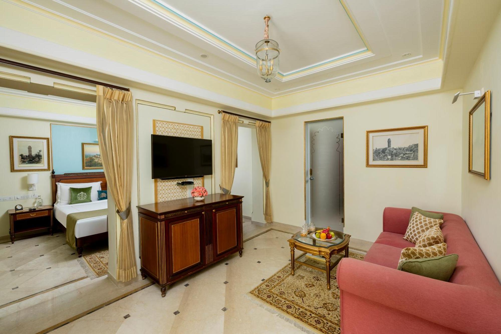 Deluxe Suite,1620212232:JPEG