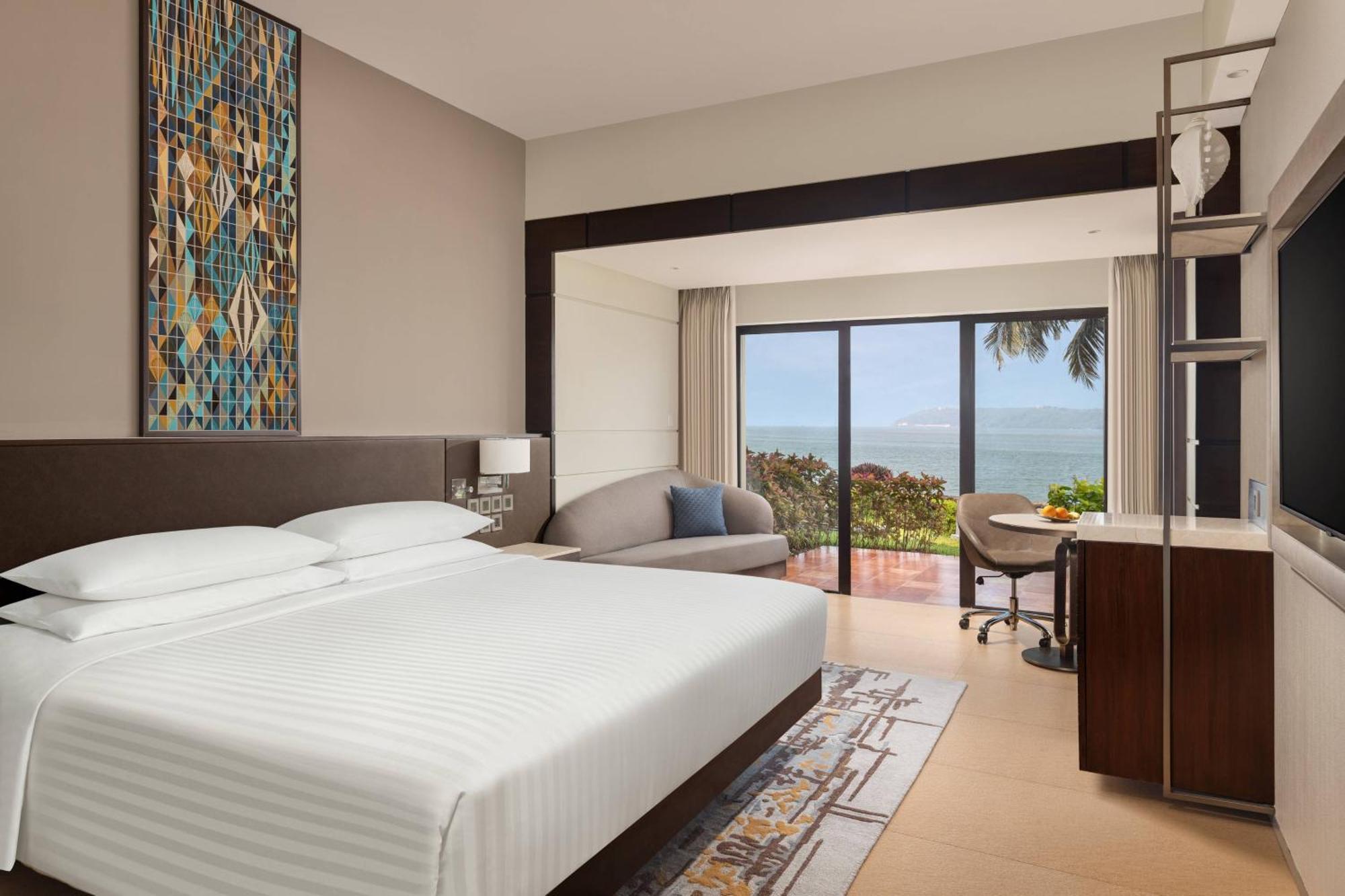 King Room with Patio - Bay View,1583657961:JPEG