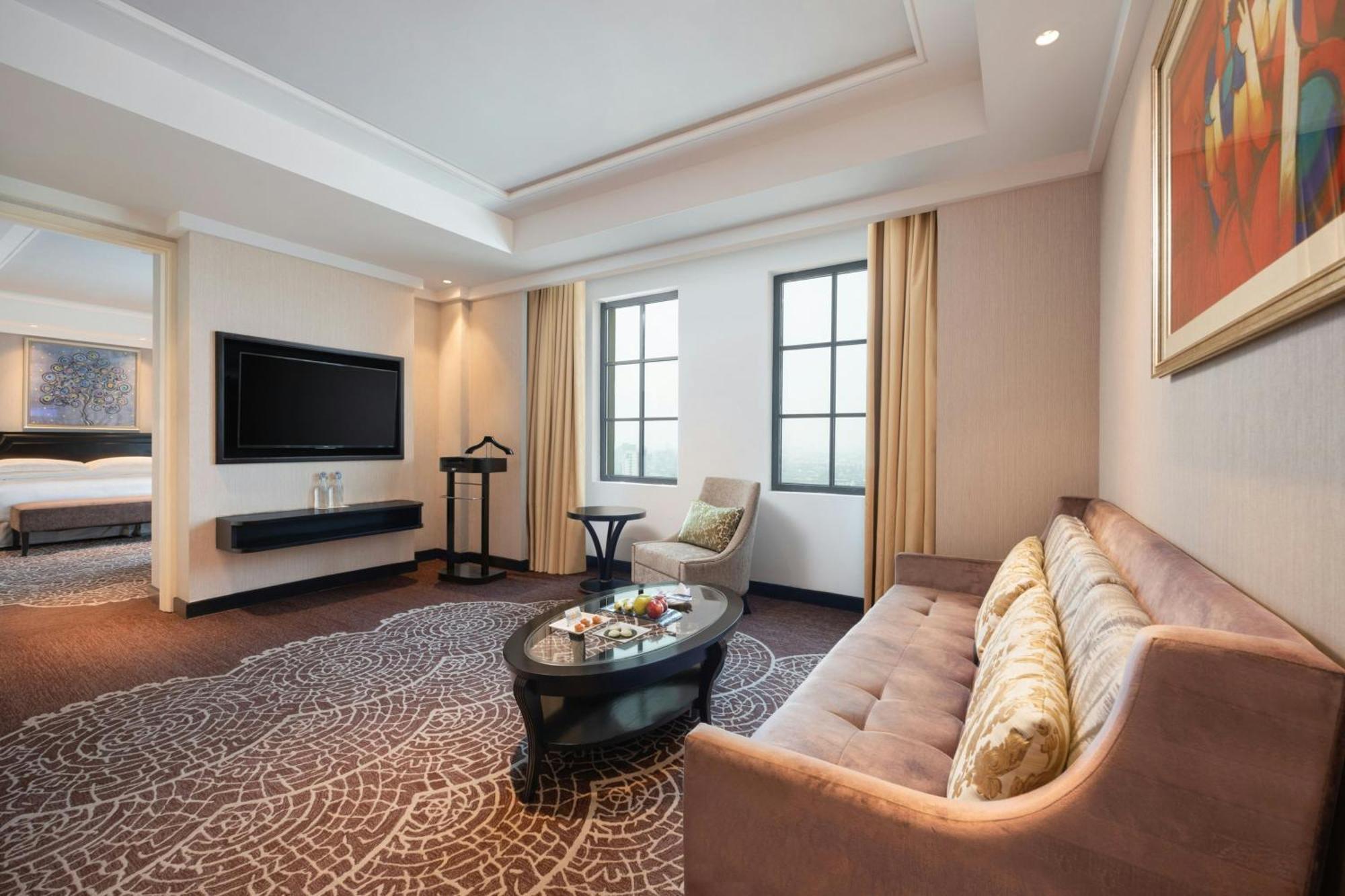 1 Bedroom Suite, 1 King