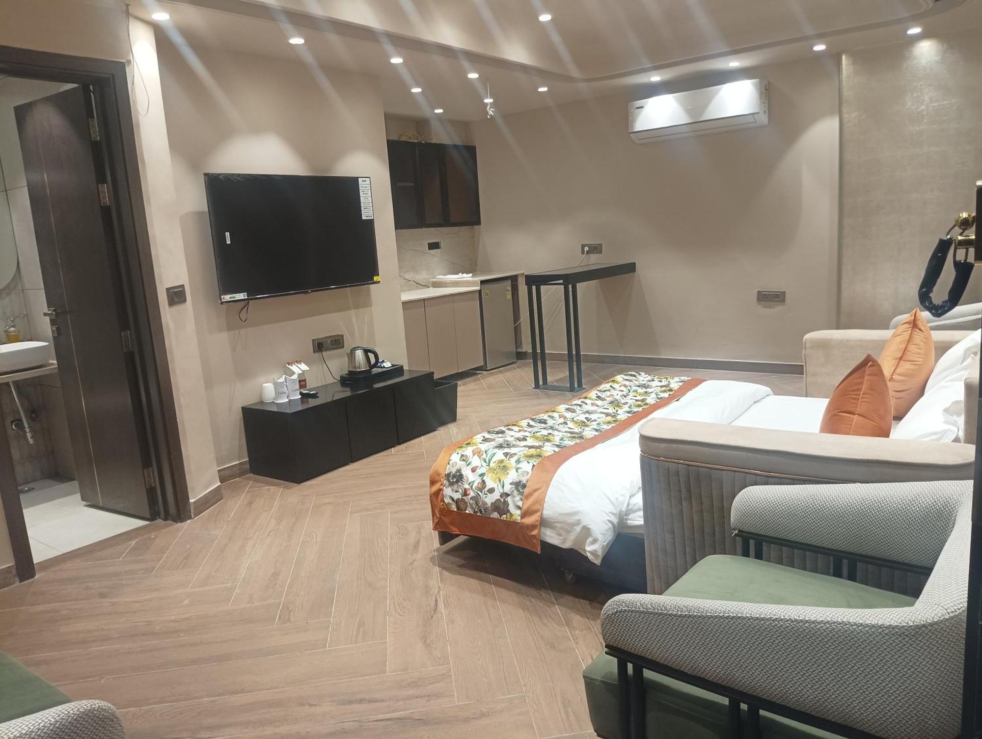 Executive Suite