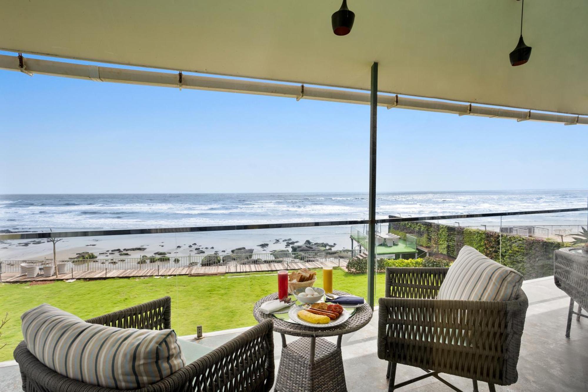 Premium Room Balcony Sea View