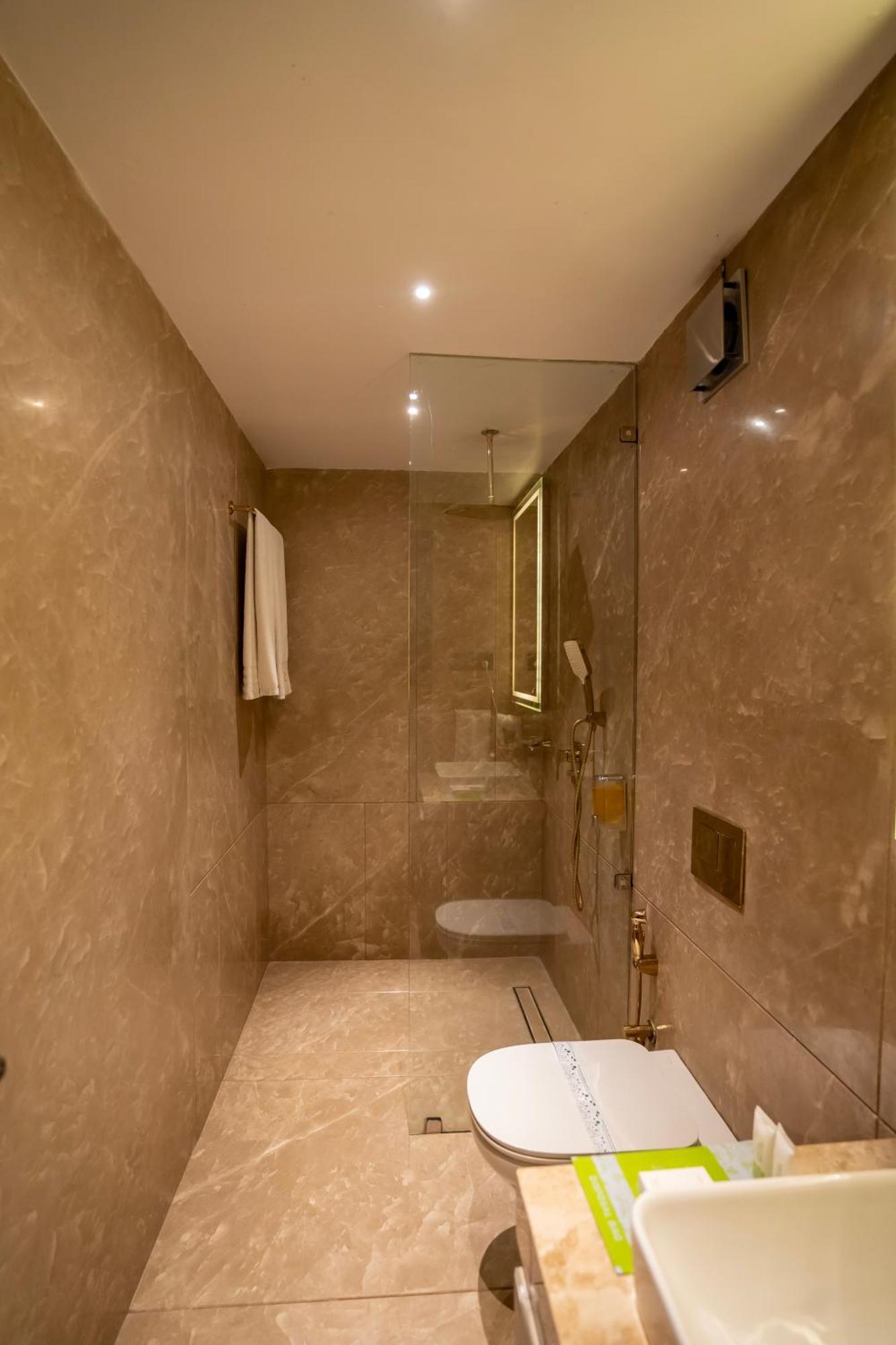 Valentia My Space