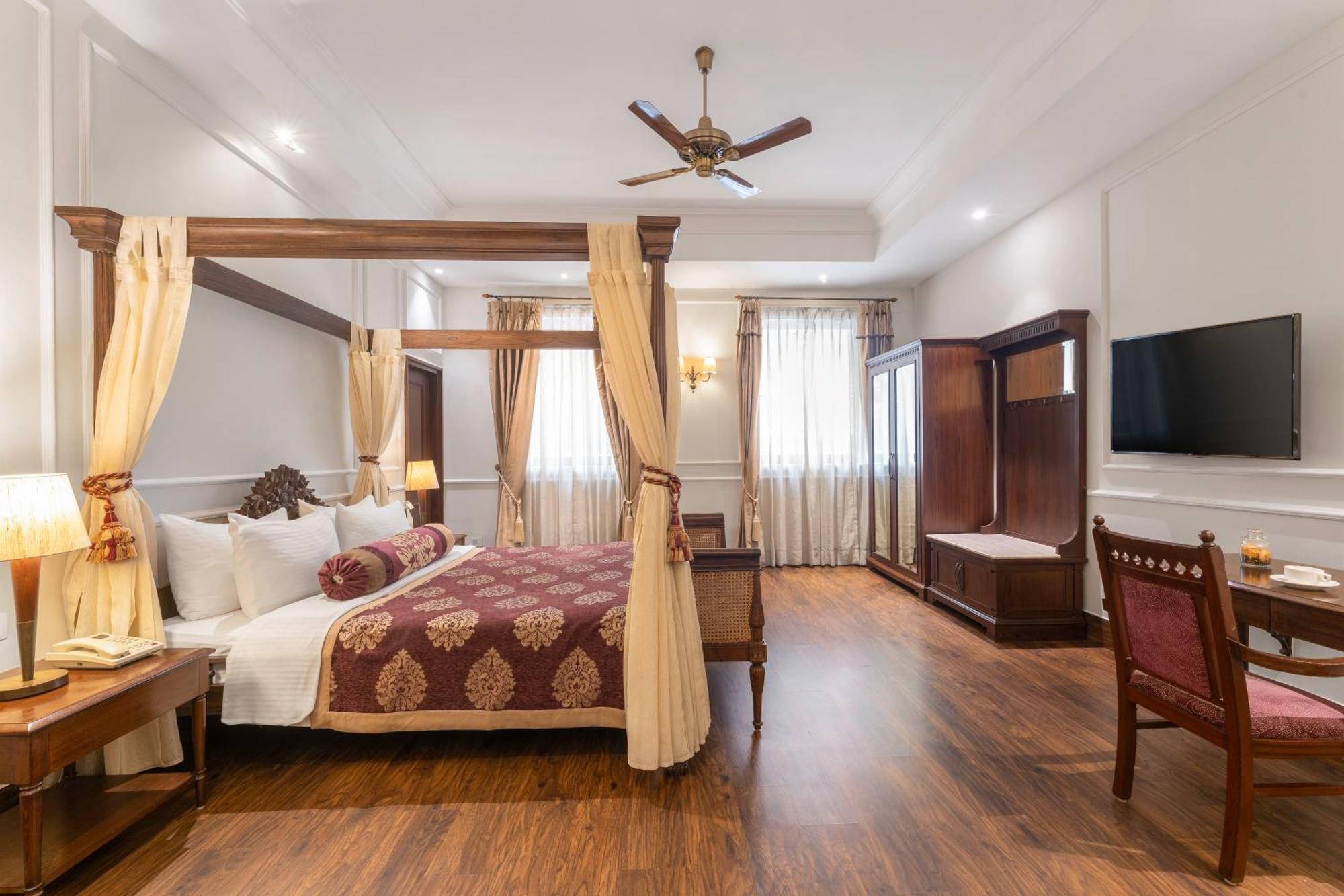 Superior Suite