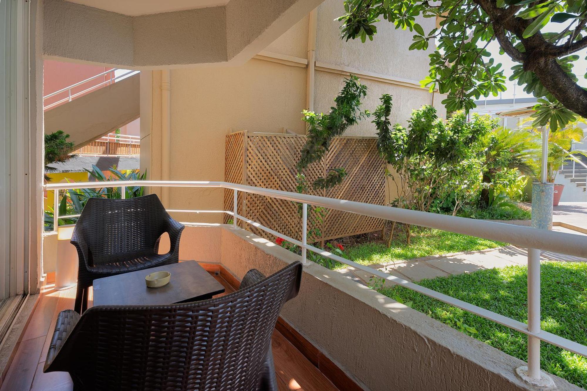 Villa Balcony Room