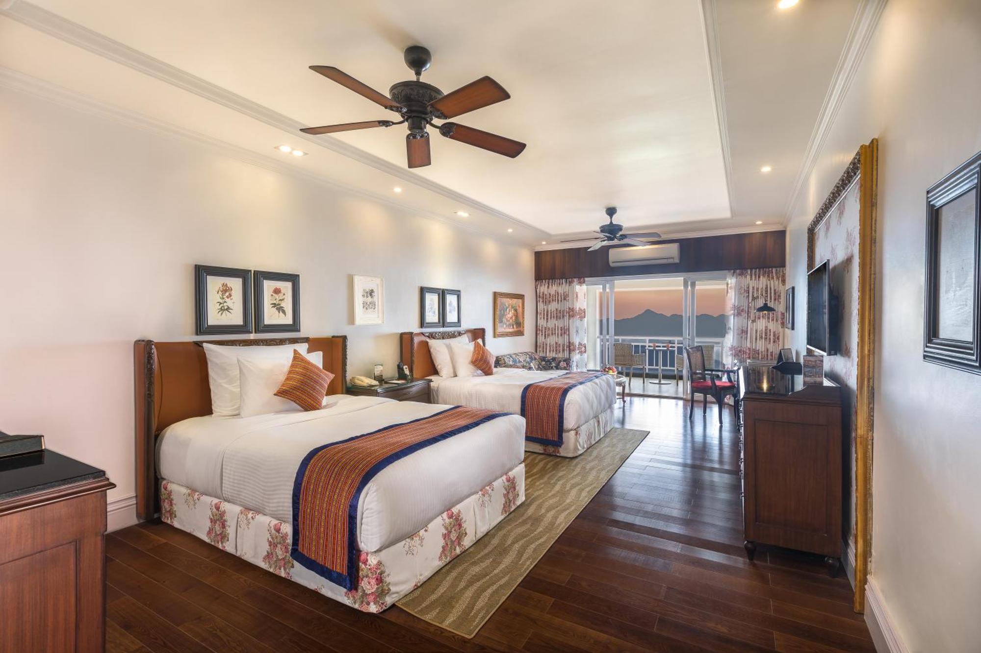 Deluxe Room Sunset View on Foods & Soft Beverages* | Discounts on Laundry Services* | INR 500 spa credit during your on selective Massage services TnC Apply* | Minibar 2 cans of soft Beverages Once on Arrival