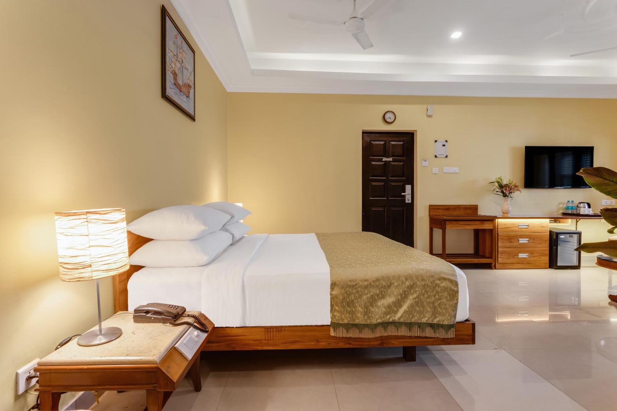 Deluxe Family Suite