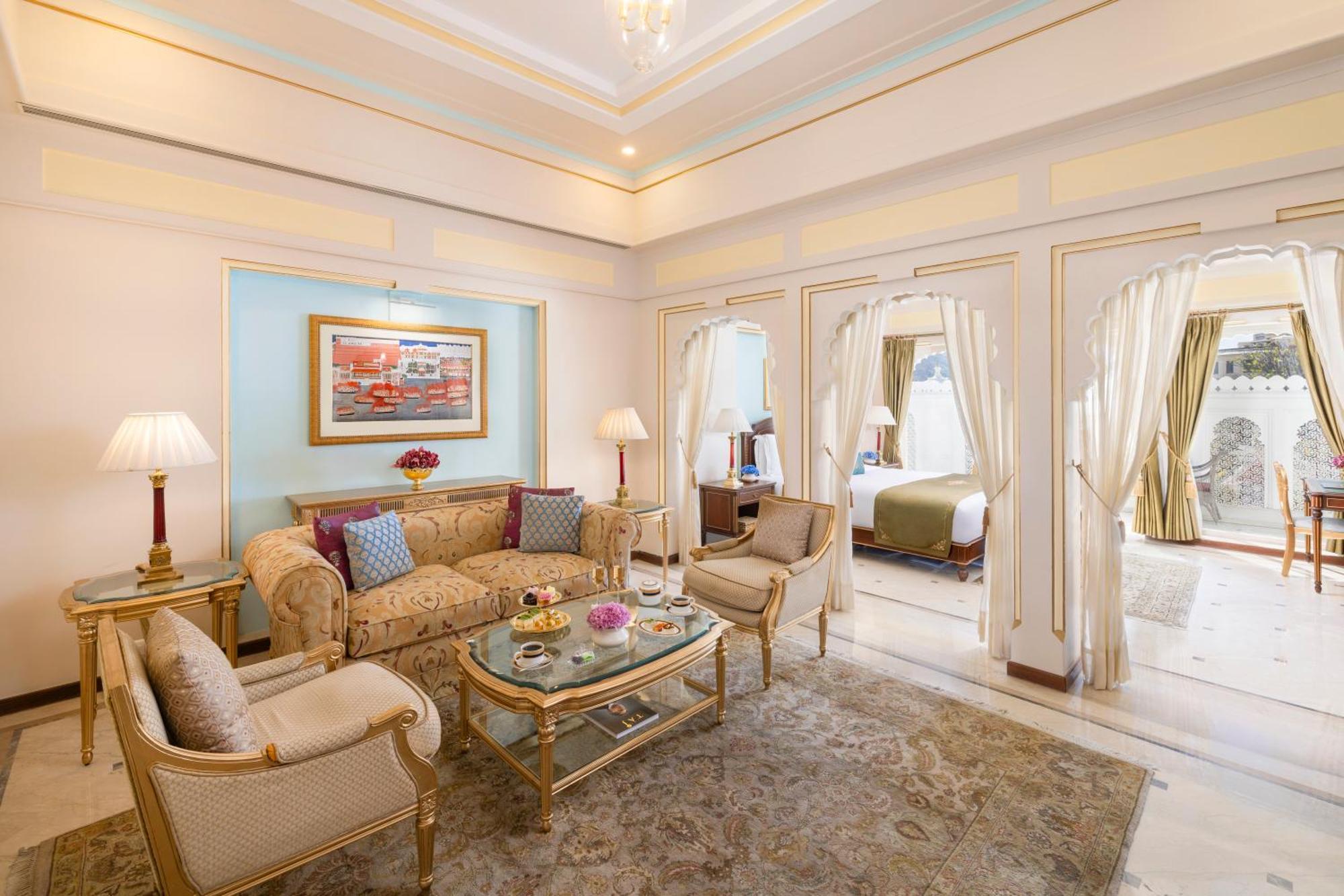 Grand Luxury Suite