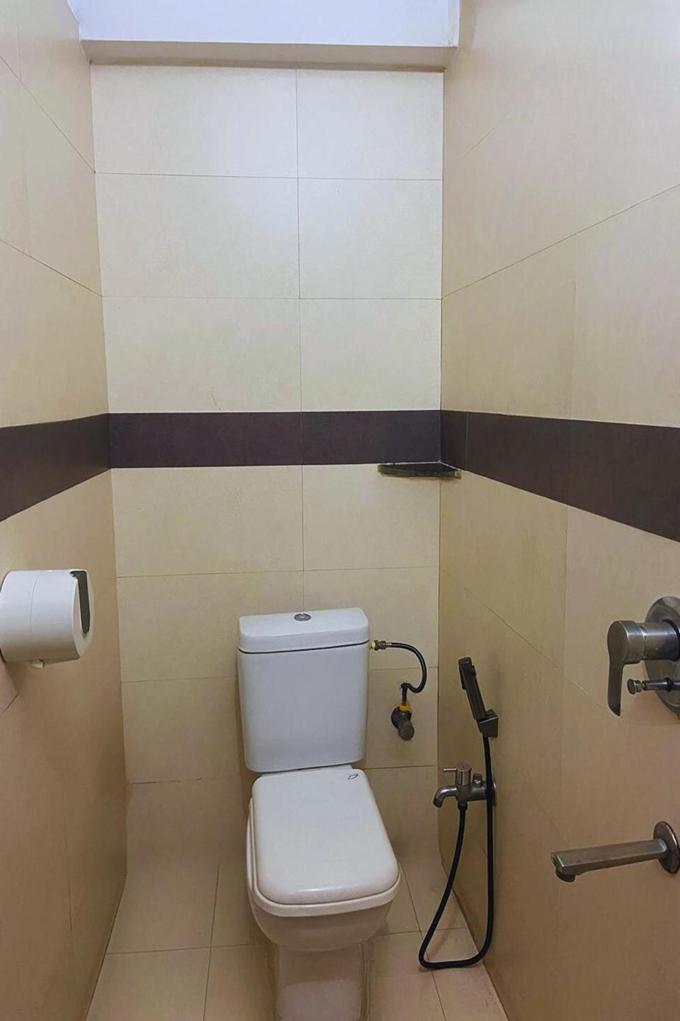 Single Room,1674726307:JPEG