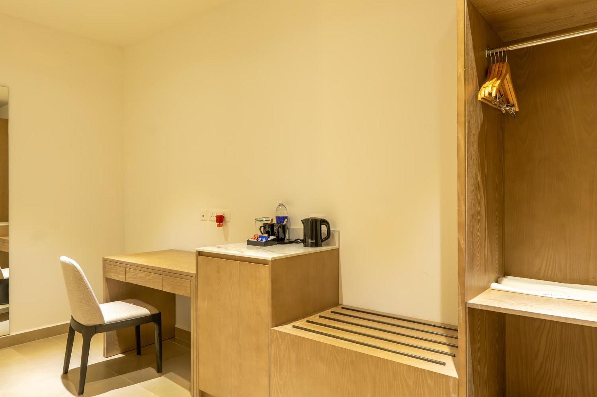 Deluxe Double Room Book your enjoy an additional on our Pickleball & Paddle Court experience