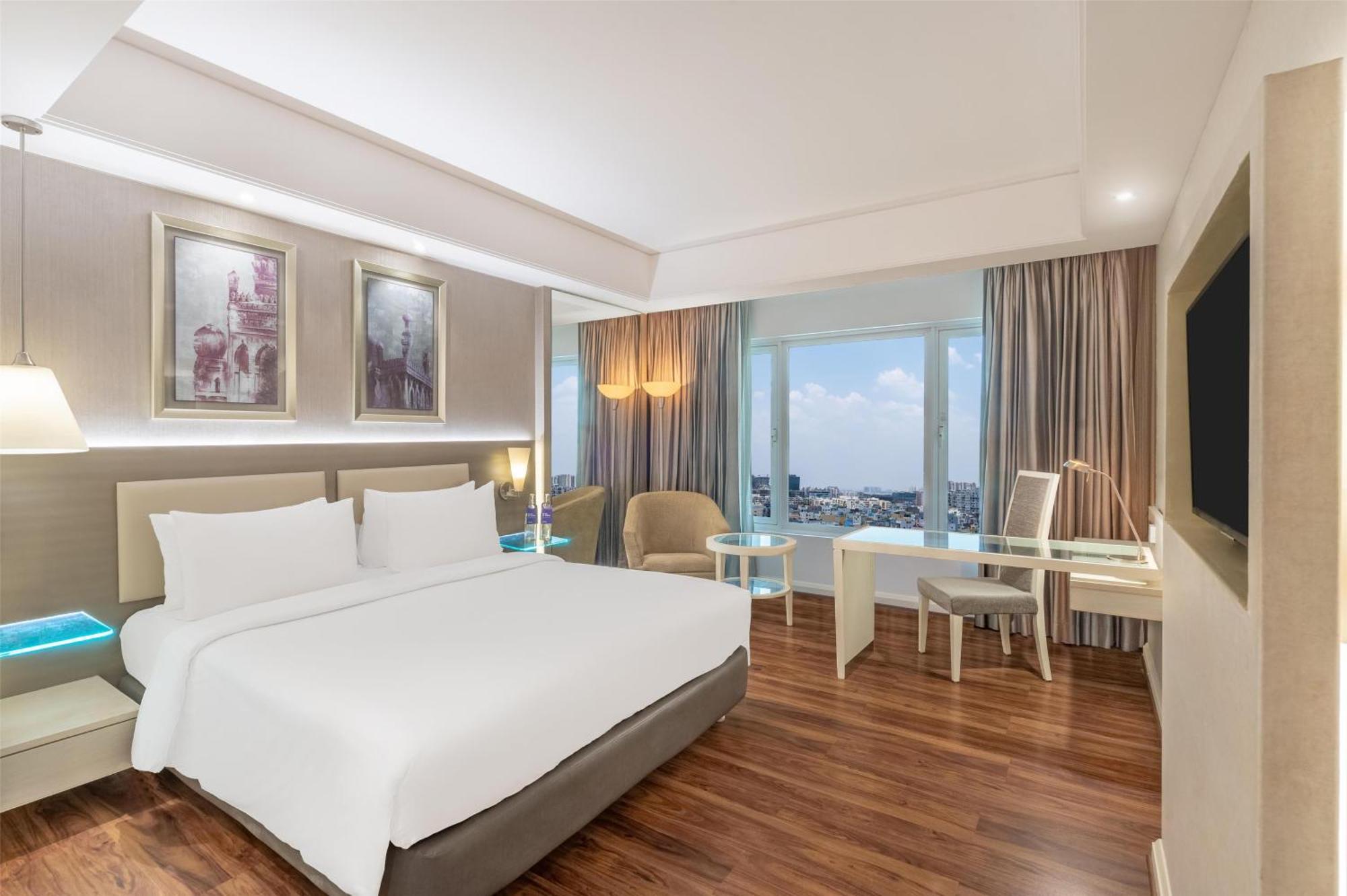Superior Room,1686435429:JPEG