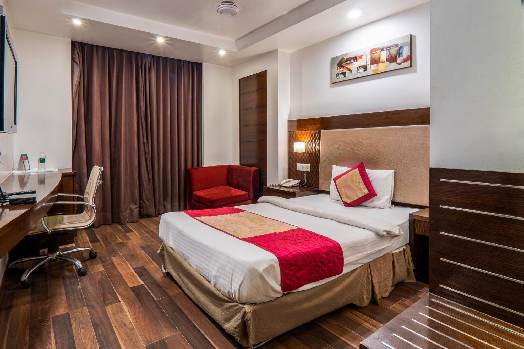 Deluxe Single Room