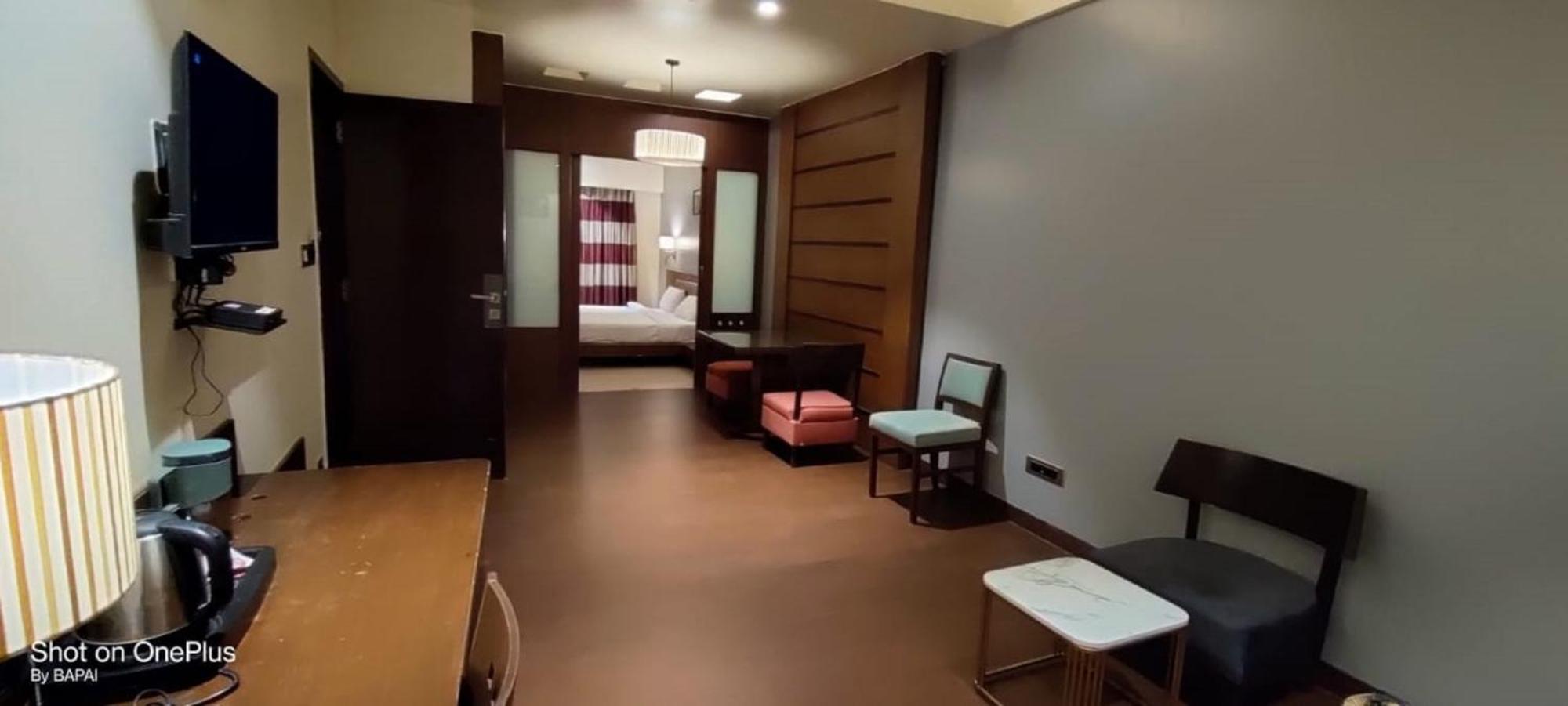 Deluxe Suite