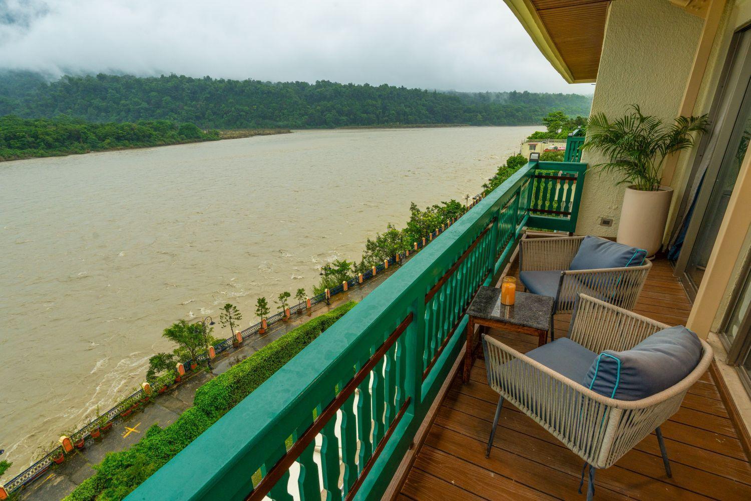 Lotus Suite Balcony