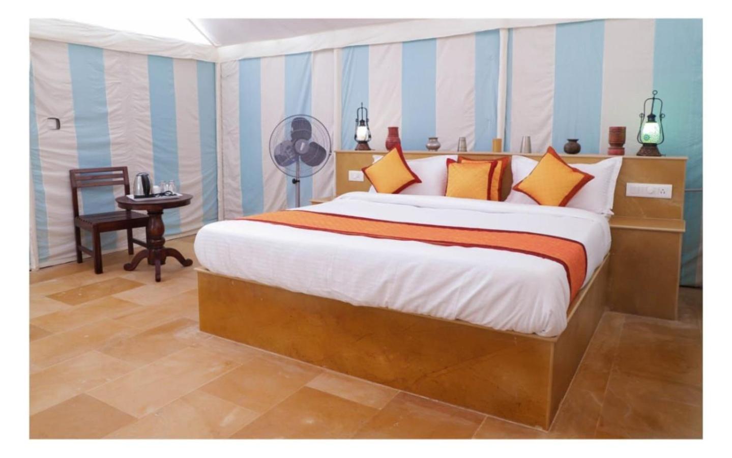 Double Room with Private Bathroom