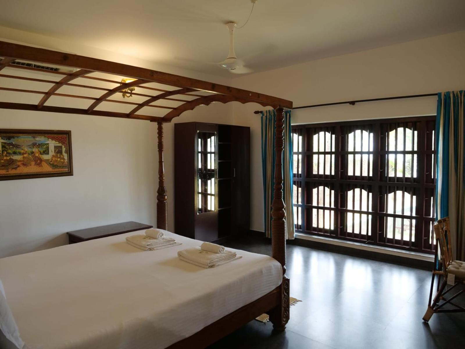 Deluxe Double or Twin Room Sea View