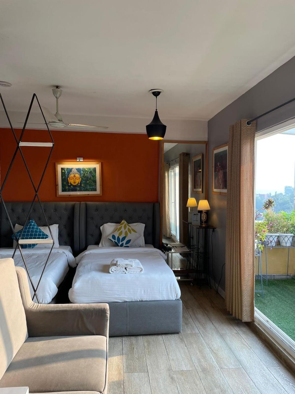 Twin Room Terrace