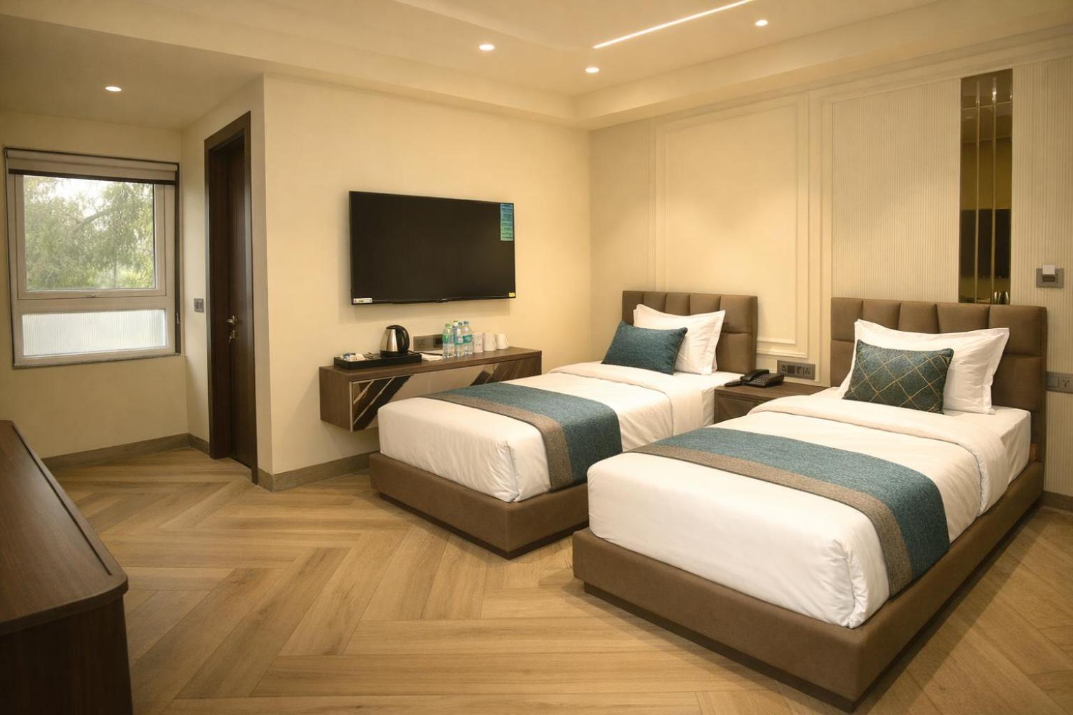 Deluxe Twin Room
