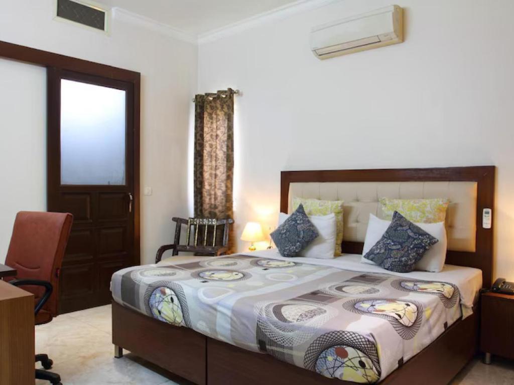 Classic Double Room