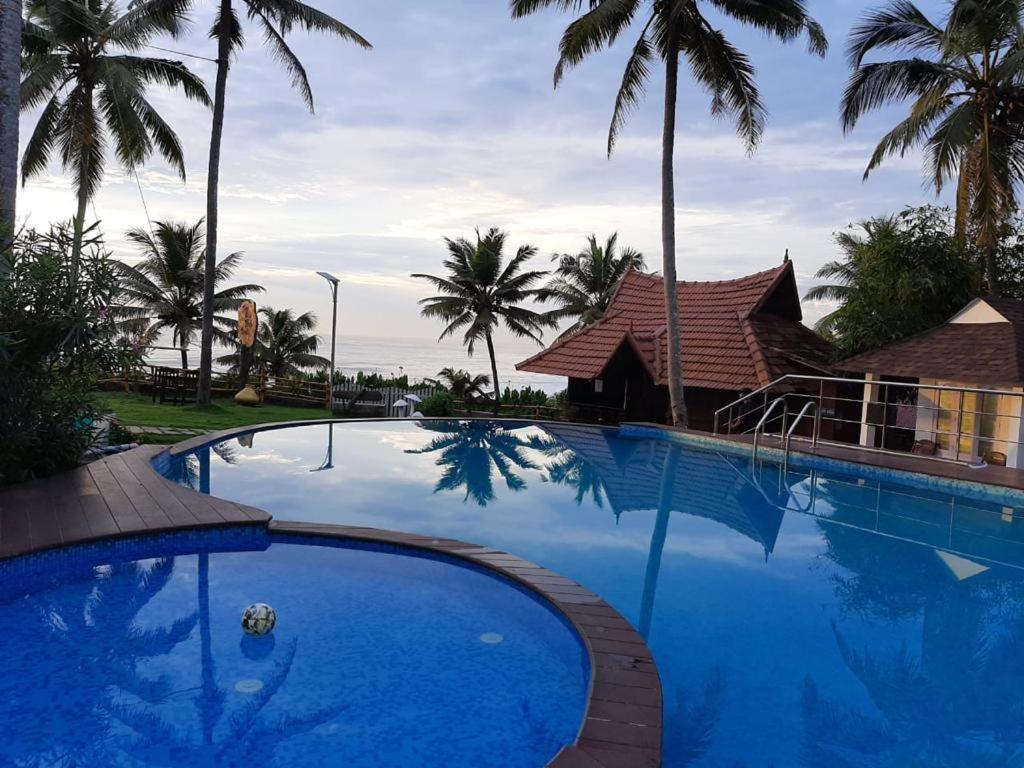 Double Room with Pool View