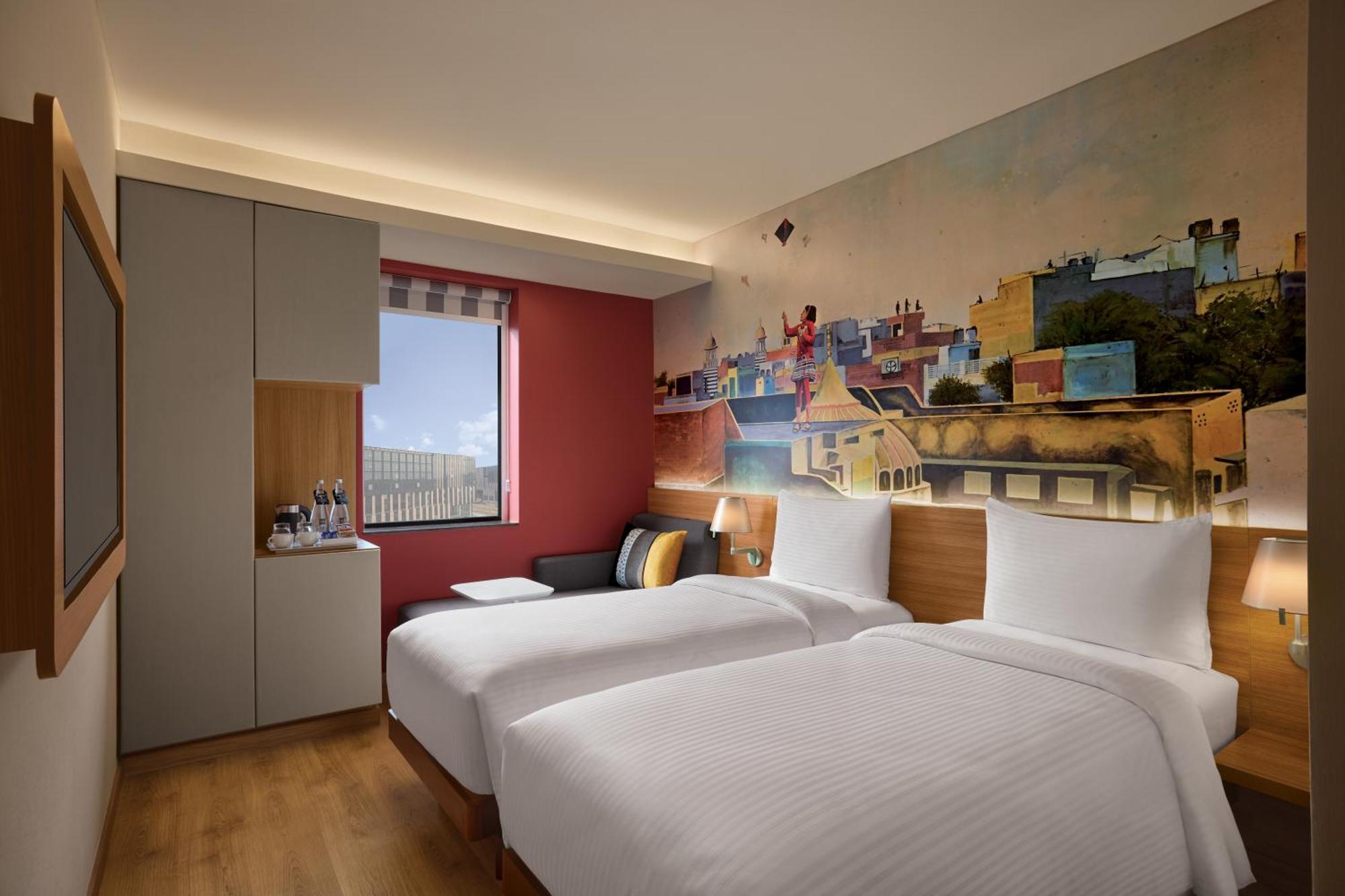 Deluxe Twin Room with One-Way Complimentary Airport Transfer and 30% Discount on F&B
