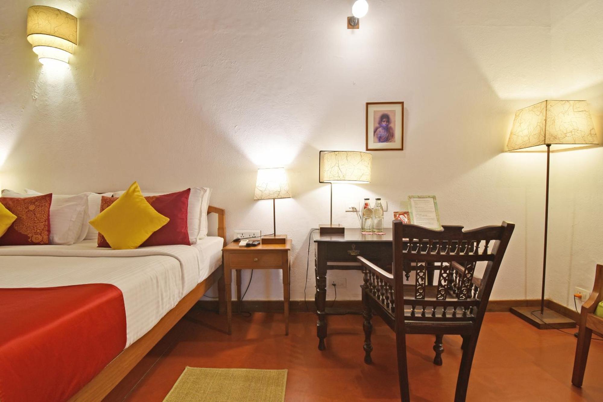 Deluxe Room complimentary guided heritage walk 400 PM – 600 PM