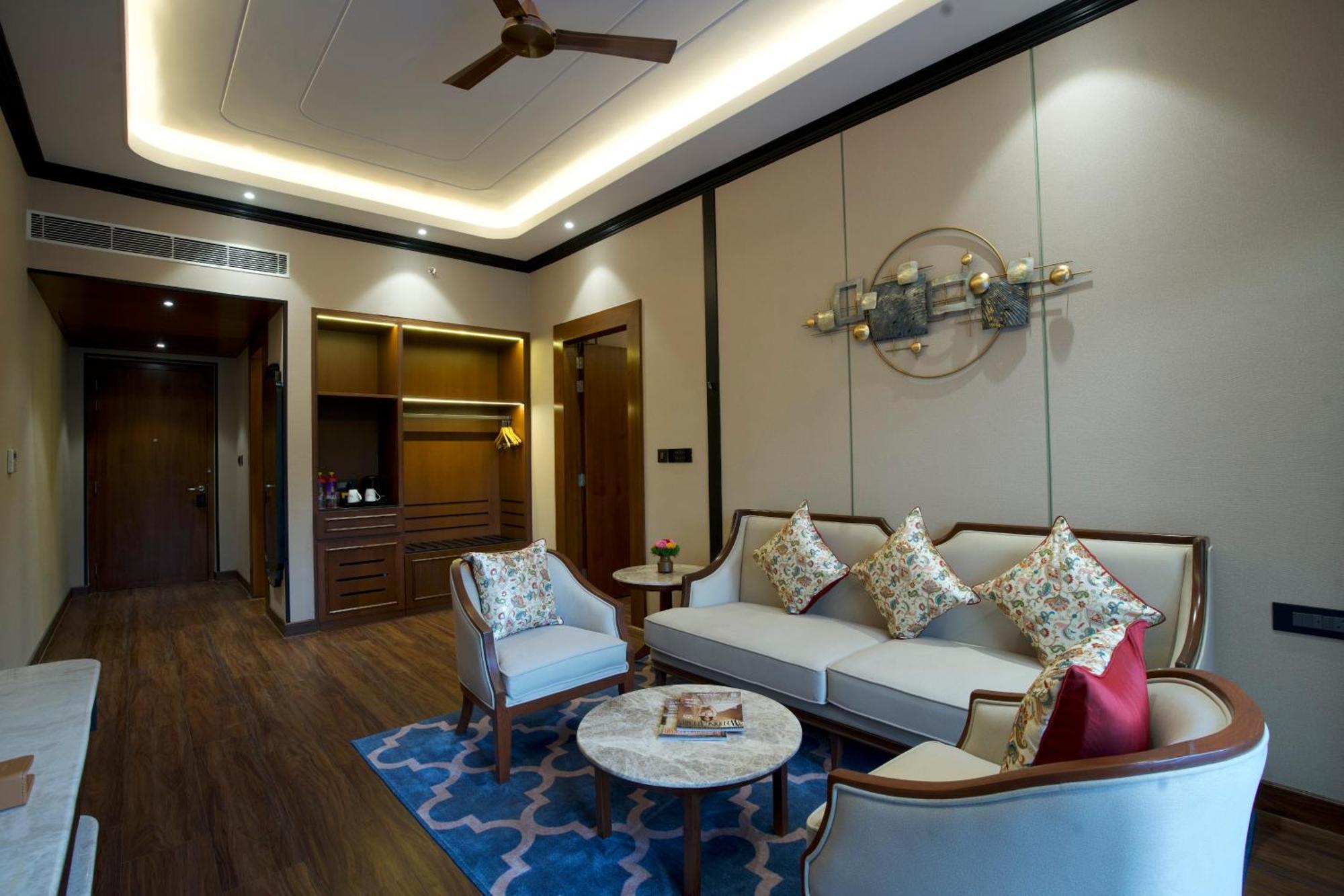 Anantara Suite