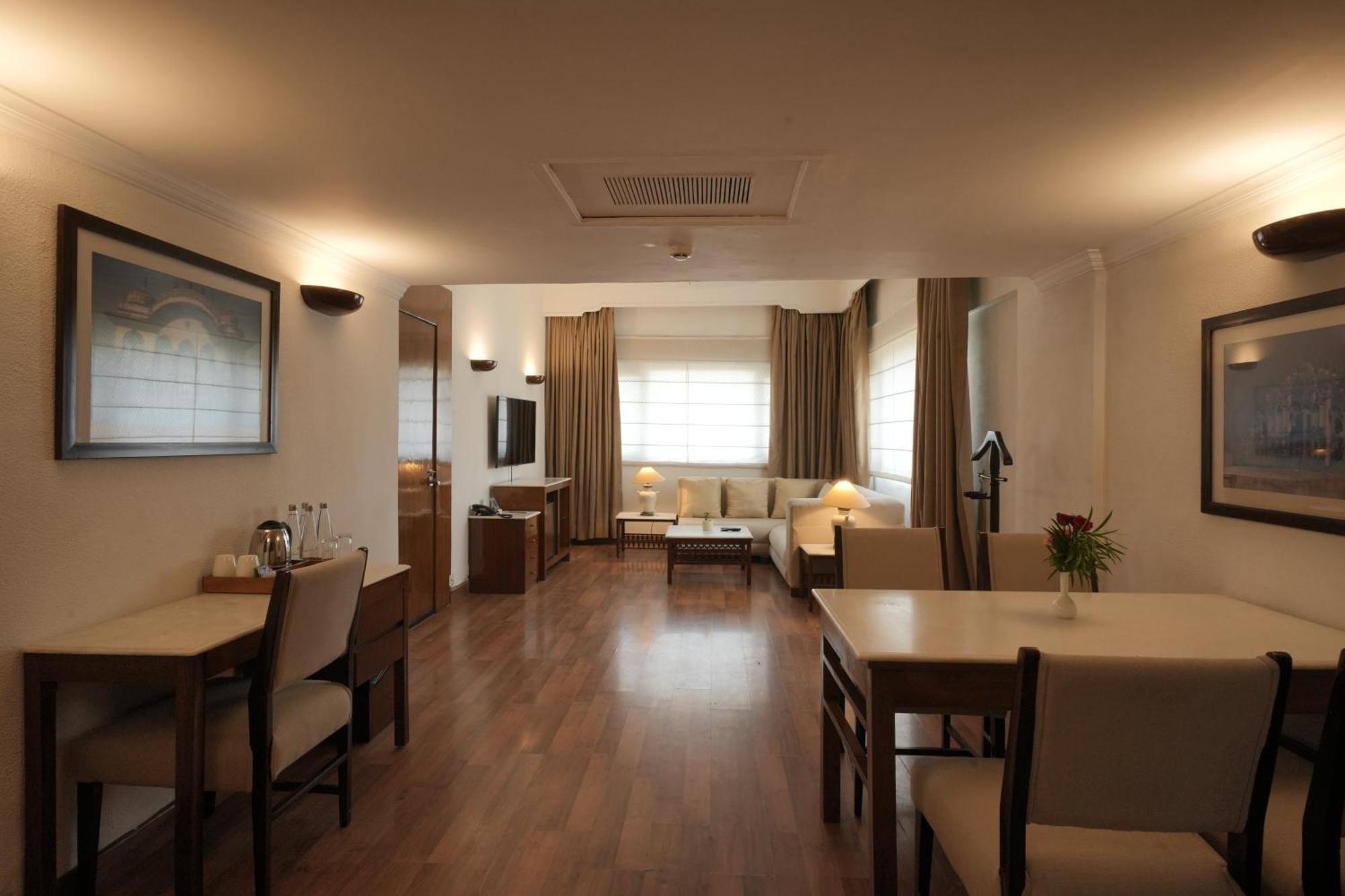 Executive Suite