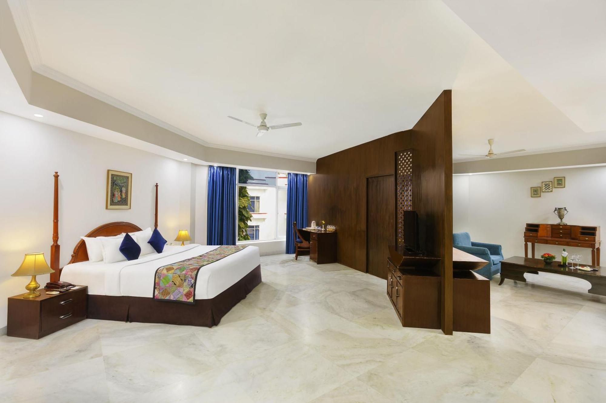 Anantara Suite