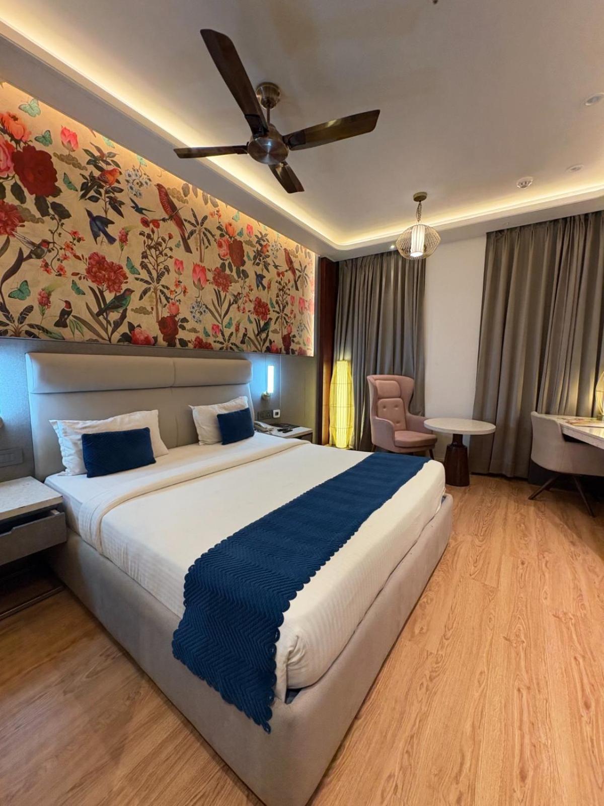 Super Deluxe Double Room - 20% Discount on F&B services