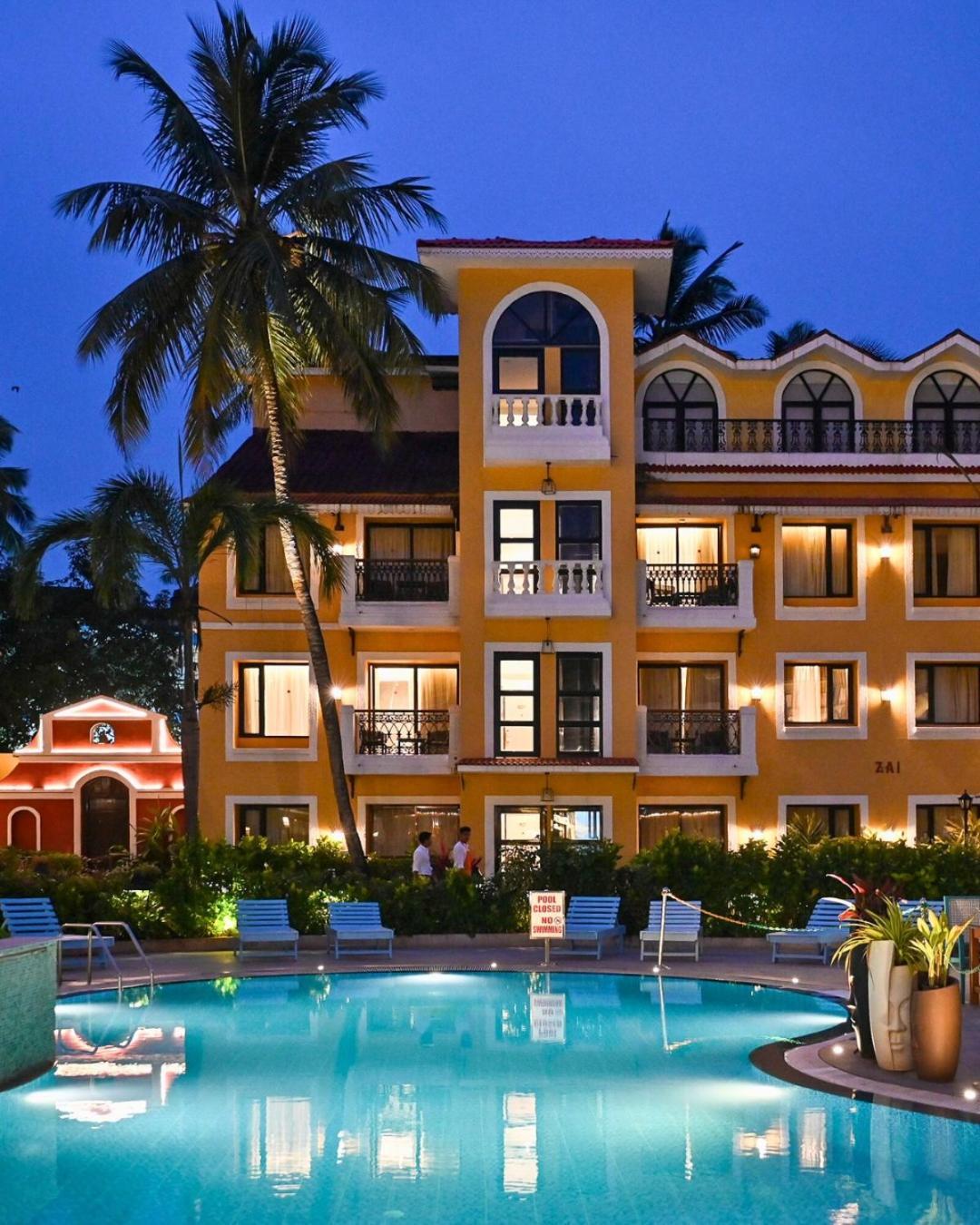 Junior Suite with Pool View - 10% Discount on Food & Beverages and Laundry - Welcome Drink on Arrival