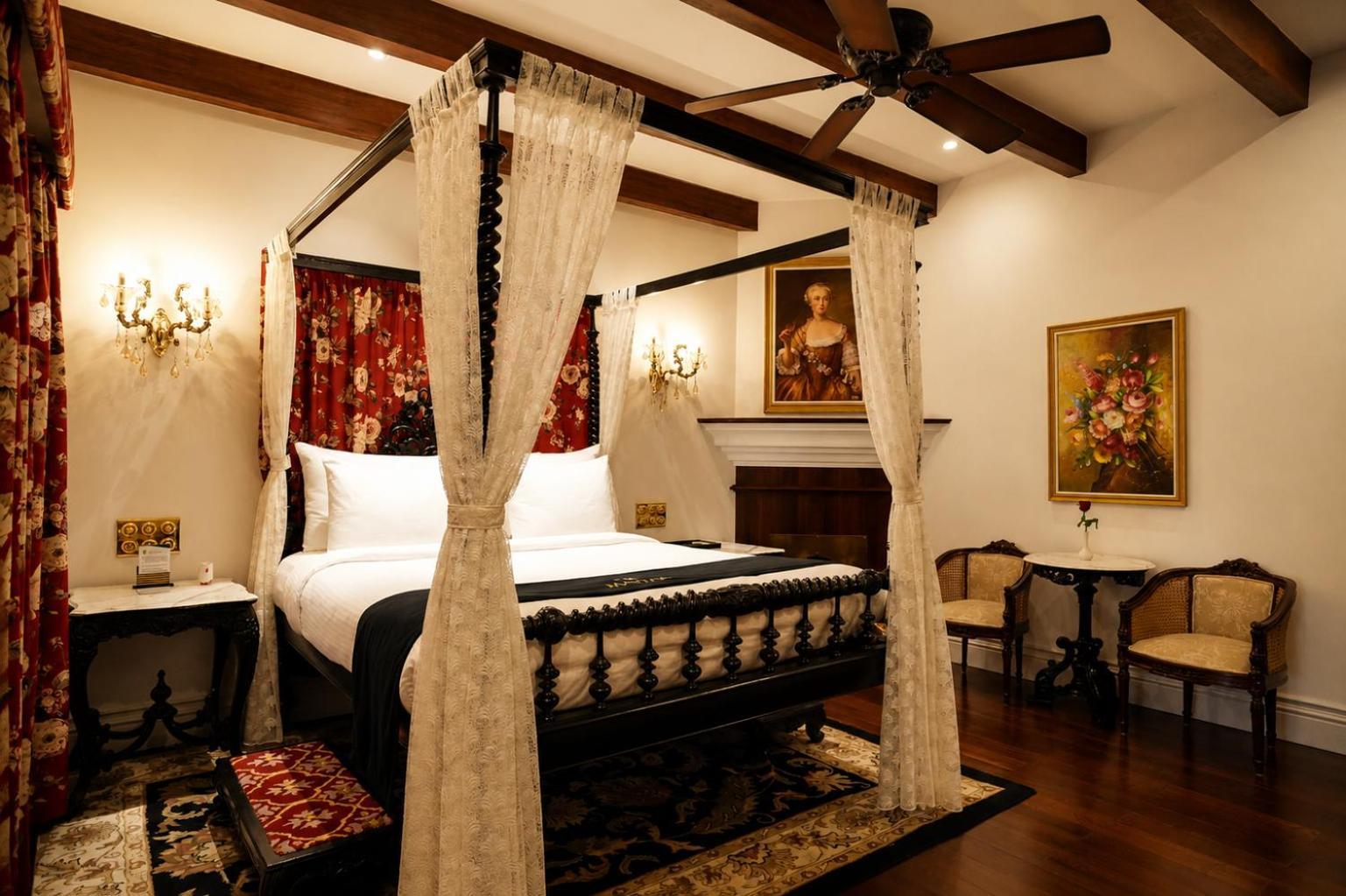 Heritage Room on Foods & Soft Beverages* | Discounts on Laundry Services* | INR 500 spa credit during your on selective Massage services TnC Apply* | Minibar 2 cans of soft Beverages Once on Arrival