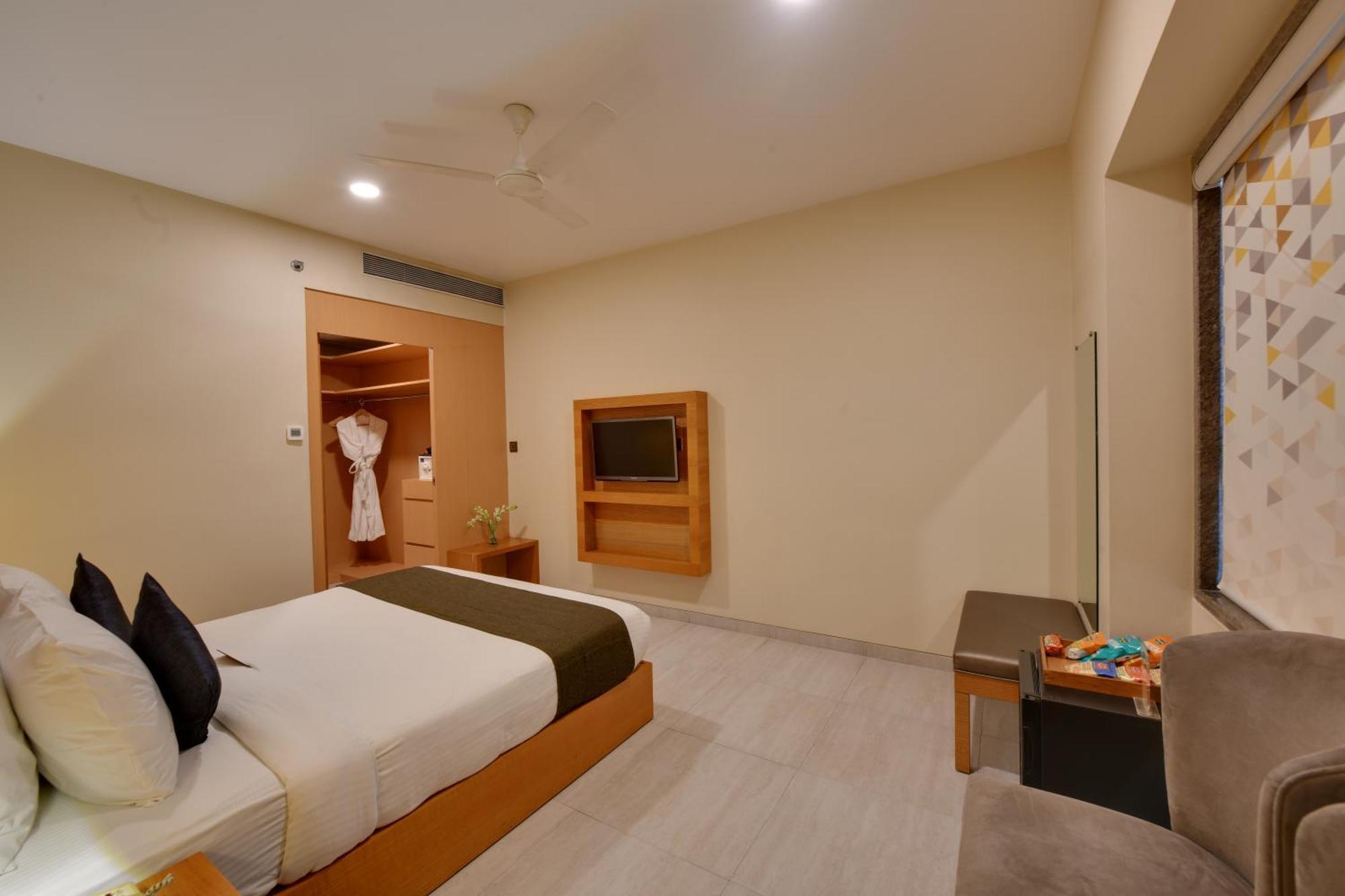 Premium Room on Laundry on F&B