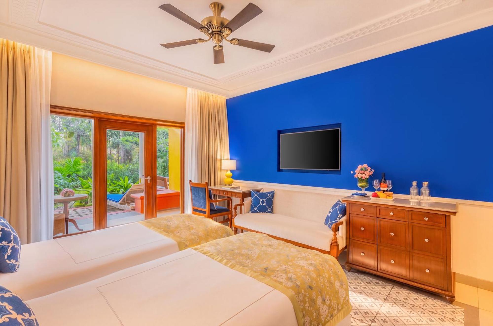 Luxury Garden Sitout Twin