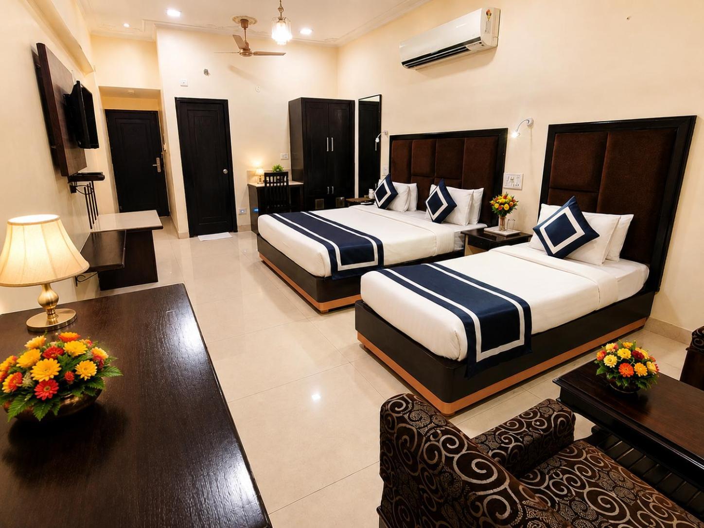 Superior Triple Room