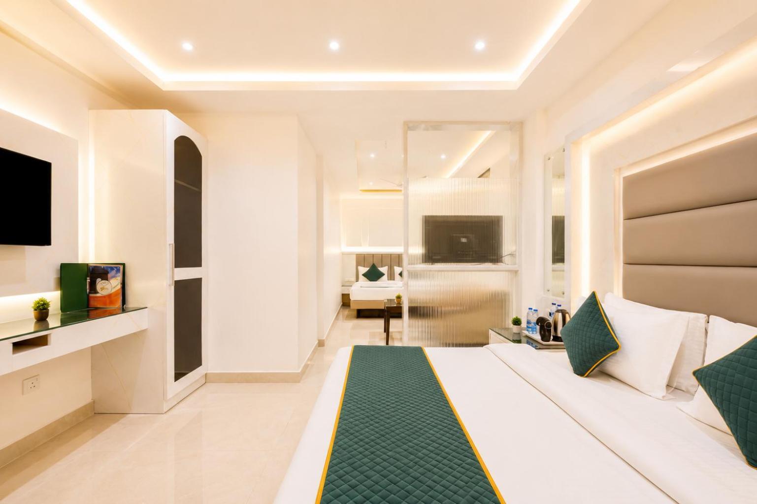 Premium Triple Room