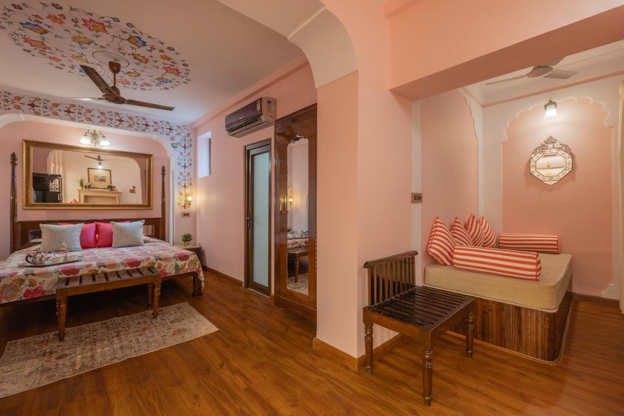 Deluxe Double Room complimentary Airport pick up