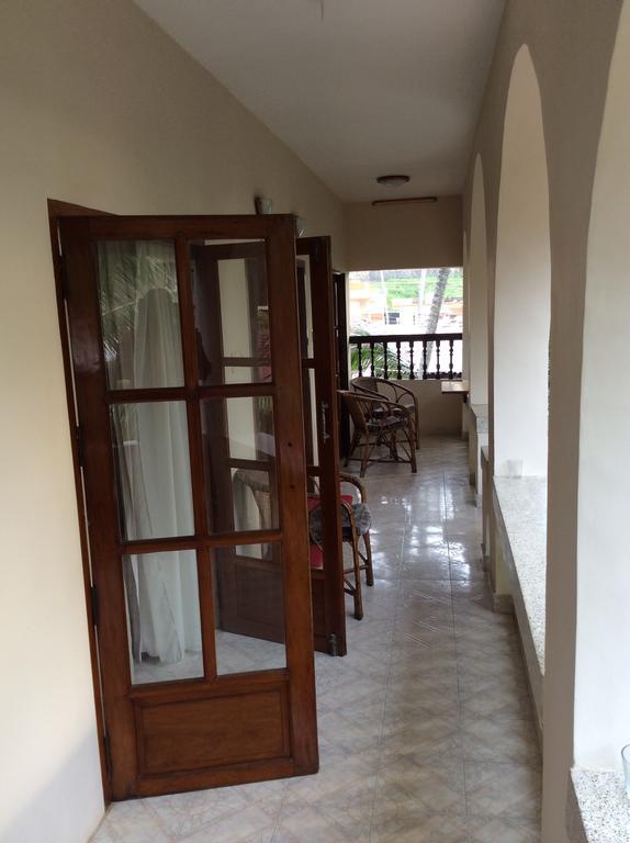 Double Room with Partial Sea View
