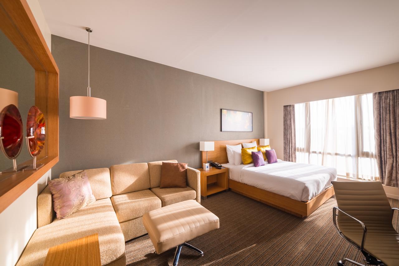 Superior King Room with Sofa Bed | 20% discount on F&B, Laundry, Spa and Transport