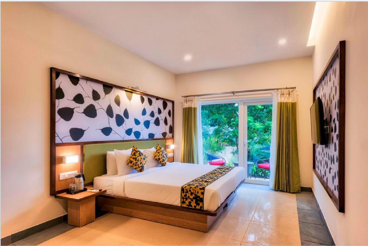 Classic room with Balcony