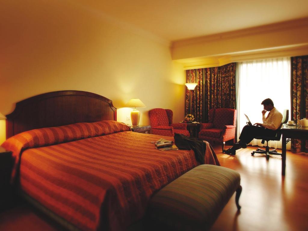 Lalit Club Room Twin Bed (Enjoy Happy Hours with 1+1 offer on Alcoholic Beverages, Soft Beverages),1442560276:JPEG